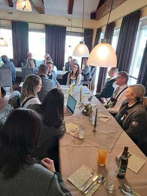 e134efe4-8f59-4613-8163-91f108348e80.